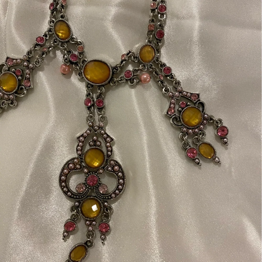 Necklace with various coloured stones. Lobster clasp - Picture 4 of 5
